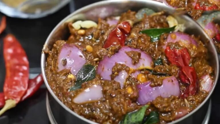 ఈ సులభ రెసిపీతో అన్నానికి టేస్టీ సైడ్ డిష్! – Karivepaku Ullipaya Pachadi in Telugu