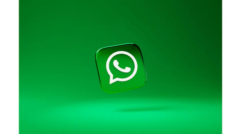whatsapp image hack,వాట్సాప్ ఇమేజ్ హ్యాక్,ఫోన్ హ్యాకింగ్,ఆన్లైన్ మోసం,సైబర్ నేరం,స్టెగానోగ్రఫీ,డేటా దొంగతనం,బ్యాంక్ మోసం,otp మోసం,భద్రతా చిట్కాలు,తెలుగు బ్లాగ్,సాంకేతిక వార్తలు,సైబర్ సెక్యూరిటీ. whatsapp image hack