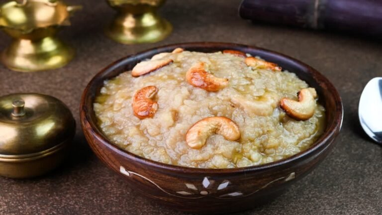 Sweet Pongal recipe : శ్రావణ మాసంలో టెంపుల్ స్టైల్‌లో రుచికరమైన స్వీట్ పొంగల్ తయారీ రహస్యాలు!